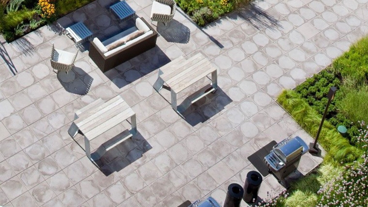 Photo of Patio Balcony in Shawmut