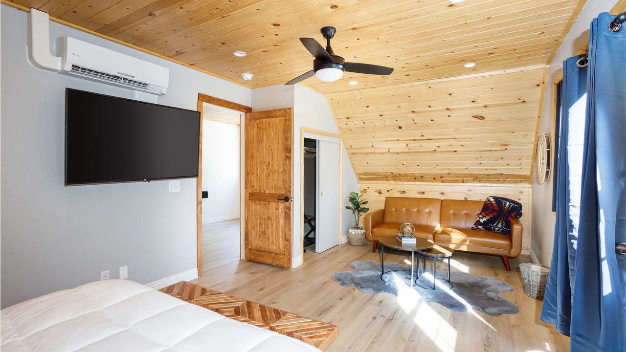 Photo of Bedroom in Big Bear