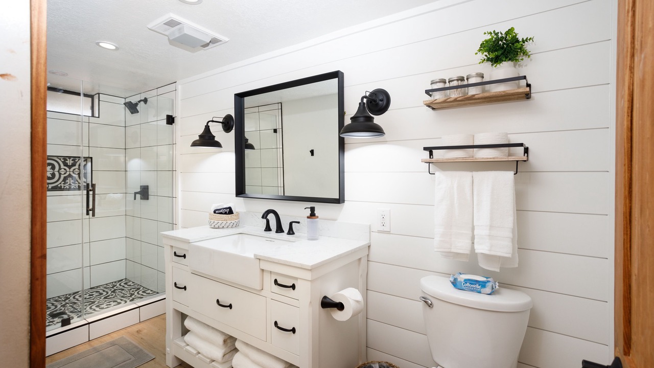 Photo of Bathroom in Big Bear