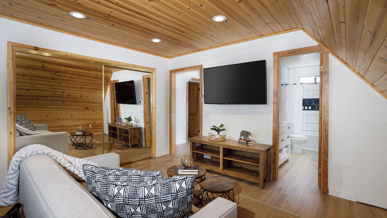 Photo of Livingroom in Big Bear