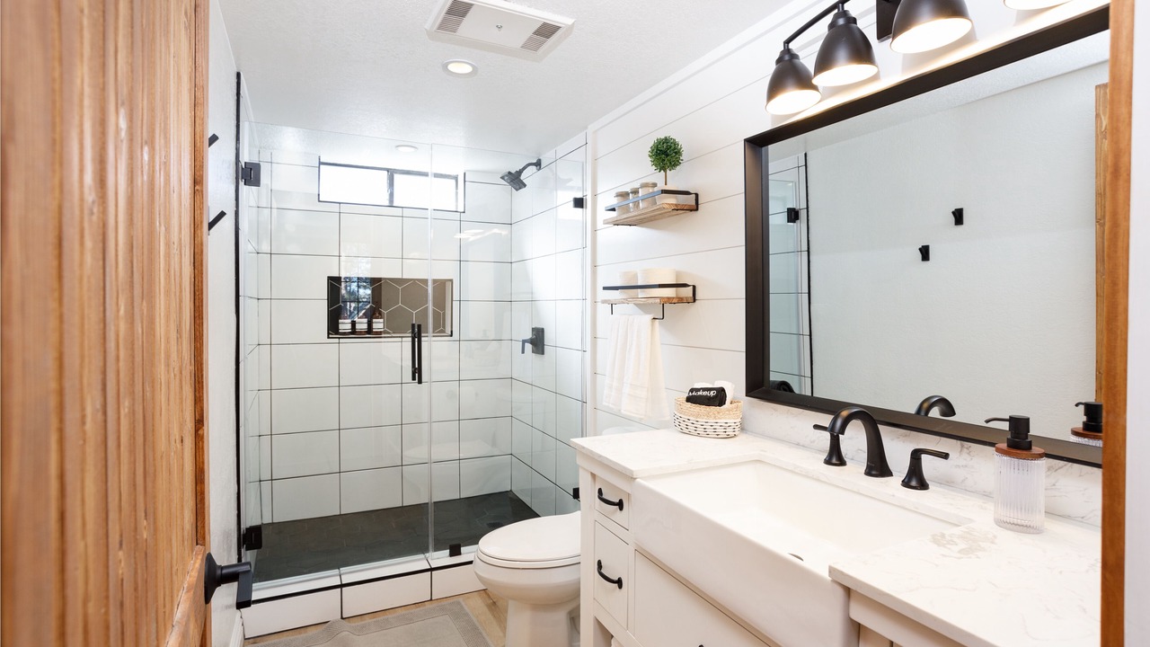 Photo of Bathroom in Big Bear