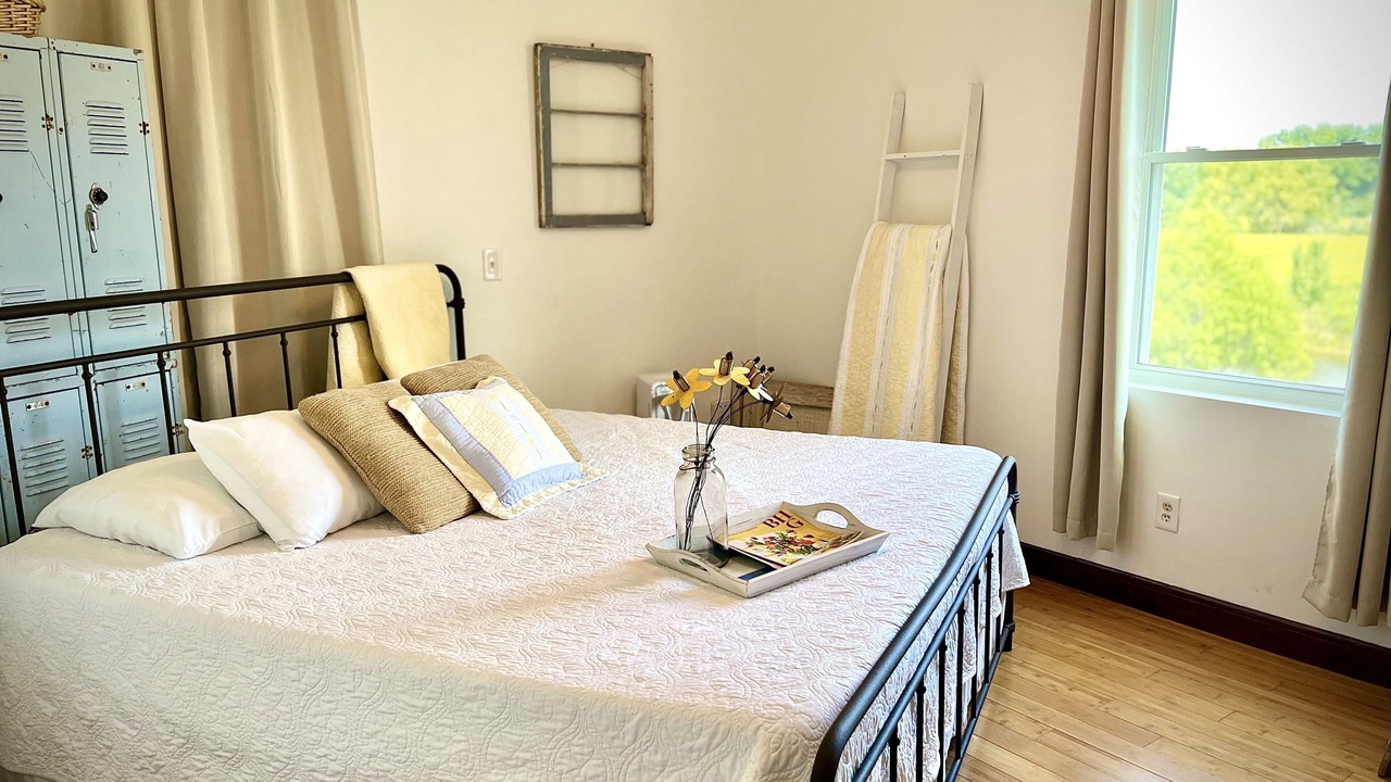 Photo of Bedroom in Murphysboro