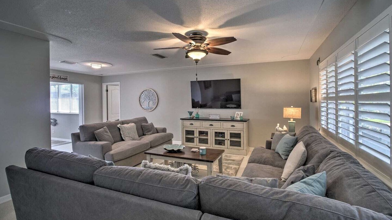 Photo of Livingroom in Venetian Way