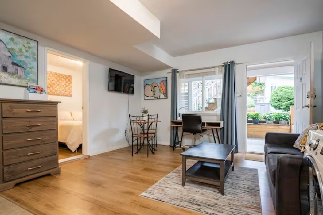Photo of Livingroom in Sappertown