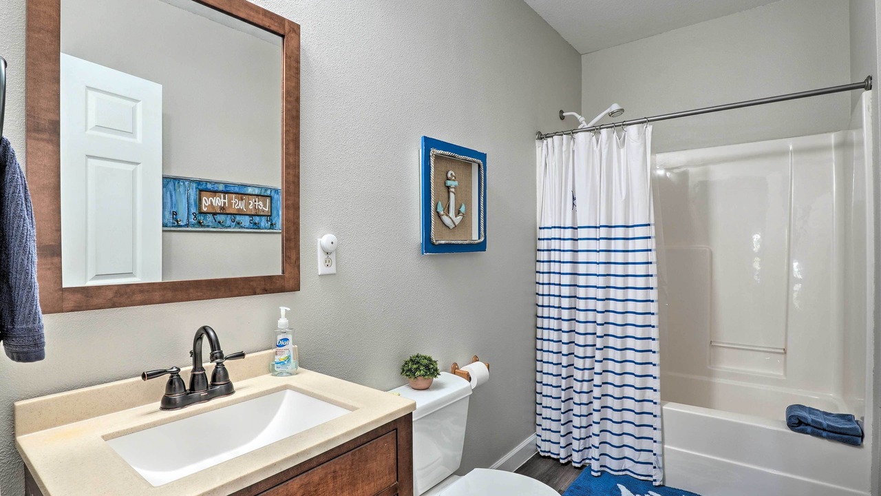 Photo of Bathroom in Sylvan Shores