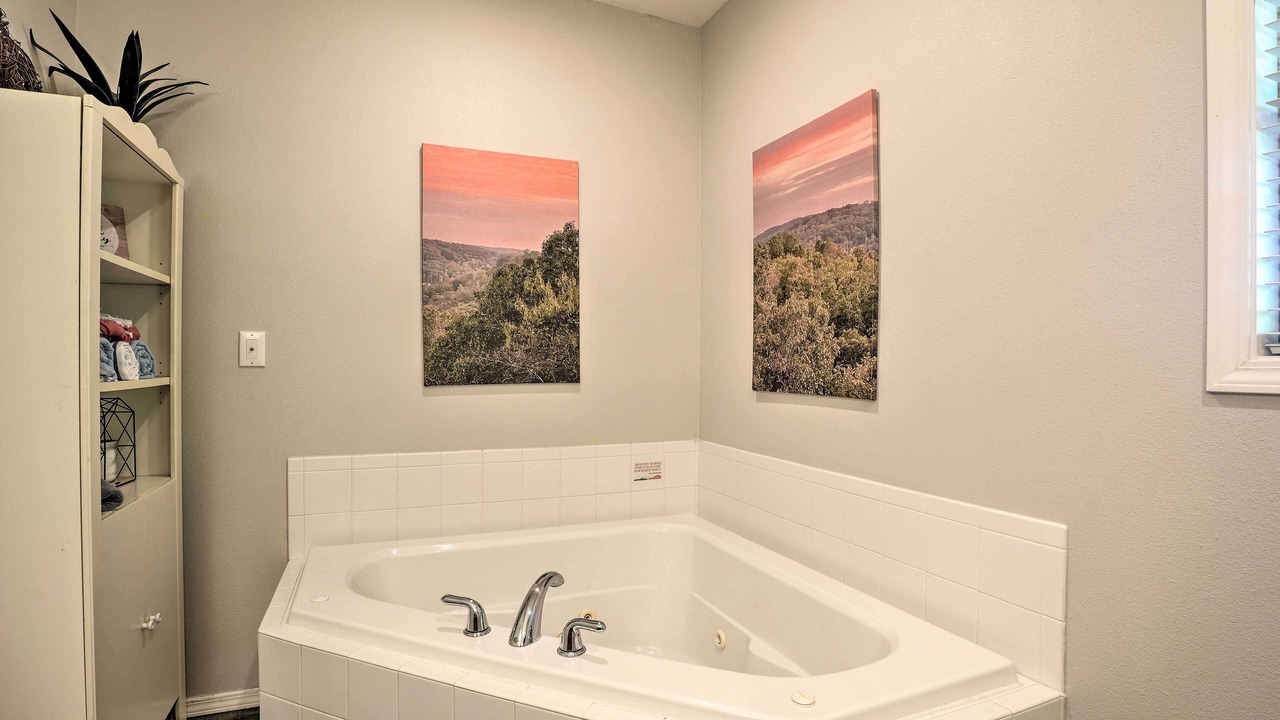Photo of Bathroom in Sylvan Shores
