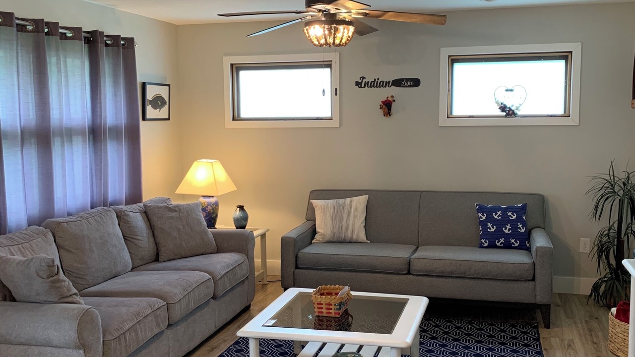 Photo of Bedroom in Lakeview