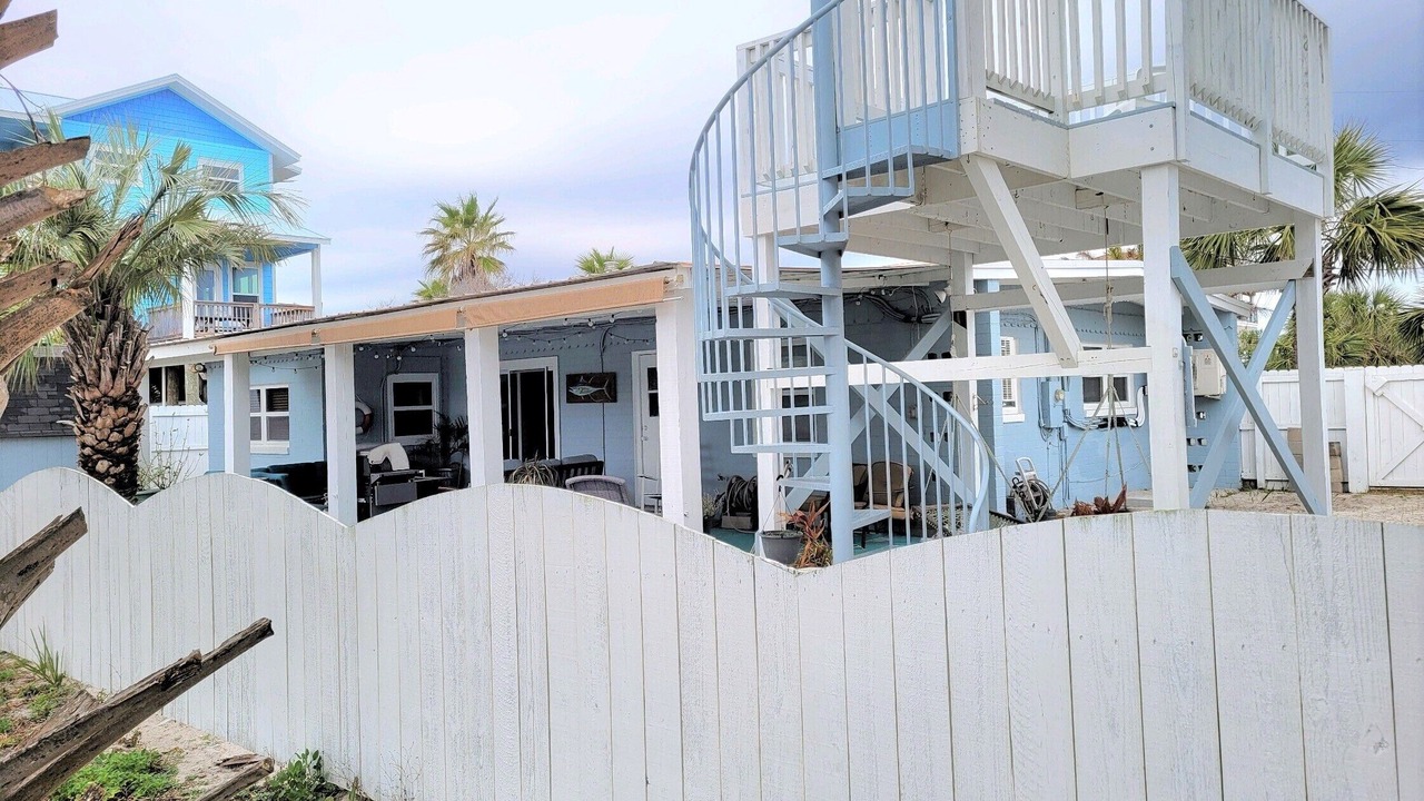 Photo of Others in Villa Primera