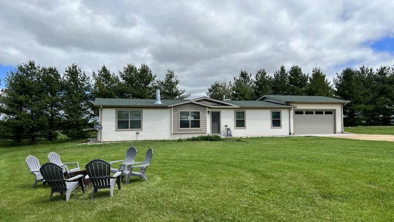 Photo of Outdoor in Baraboo