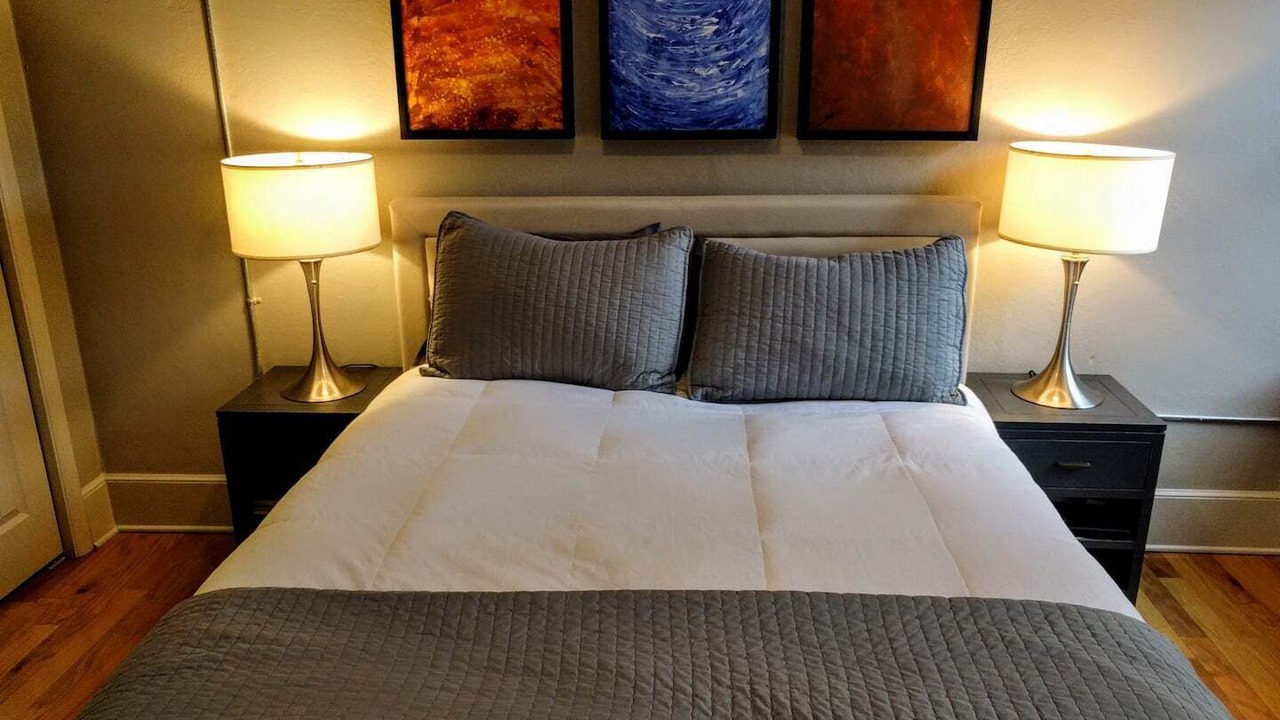 Photo of Bedroom in South Main Historic District