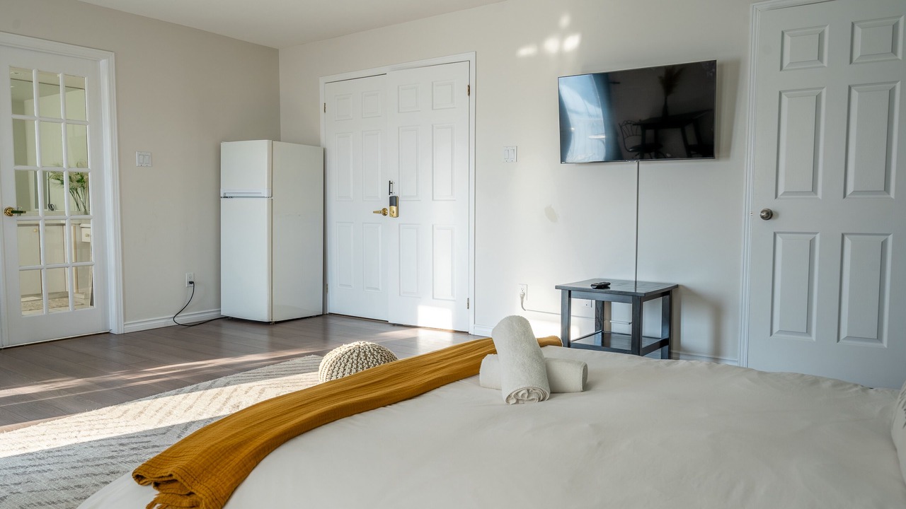 Photo of Bedroom in Downtown Gatineau