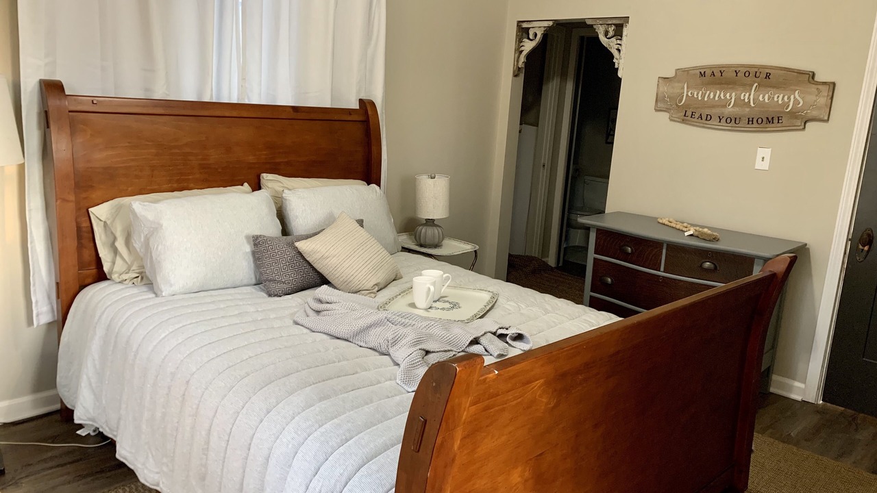 Photo of Bedroom in Urbana