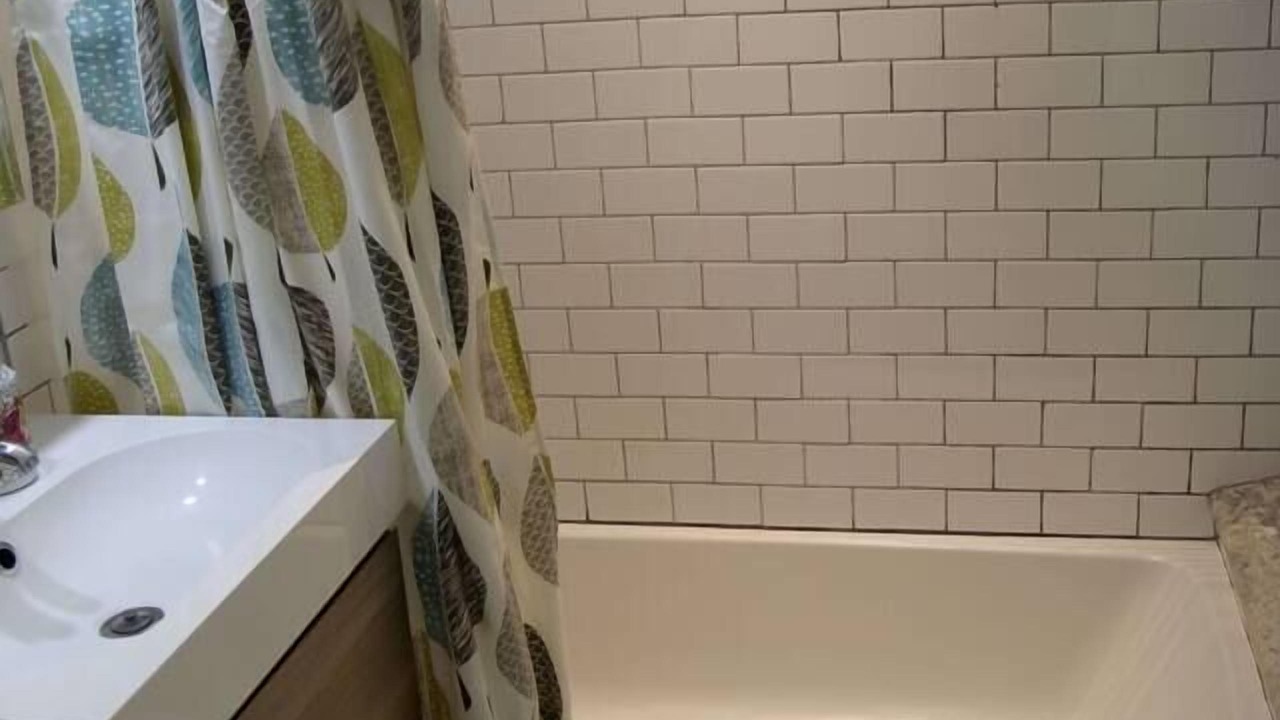 Photo of Bathroom in Sunnyside