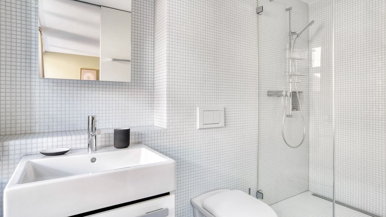 Photo of Bathroom in Langstrasse