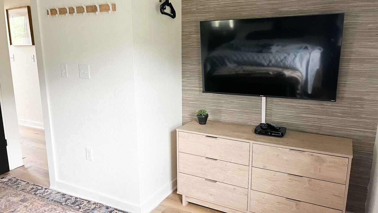 Photo of Bedroom in Glenwood