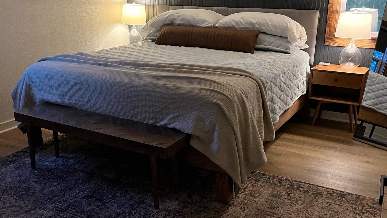 Photo of Bedroom in Glenwood