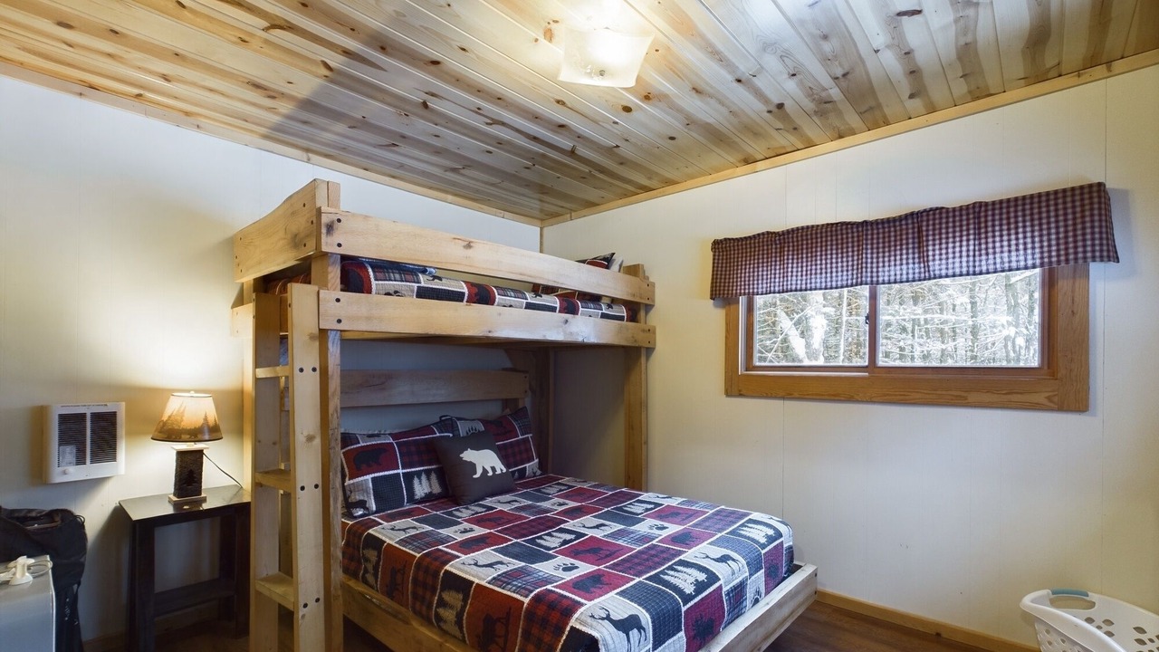 Photo of Bedroom in Shingleton
