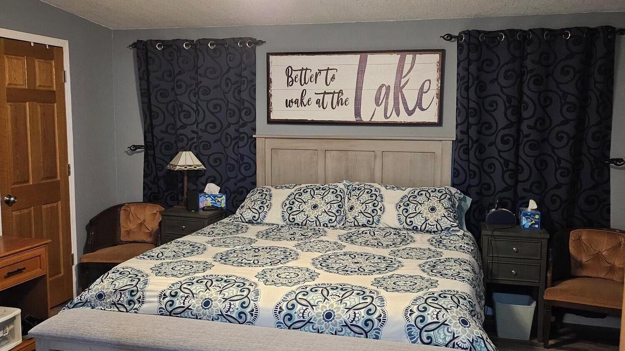 Photo of Bedroom in Ottertail