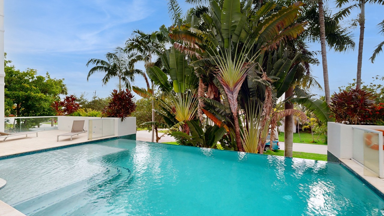 Photo of Outdoor in Deerfield Beach