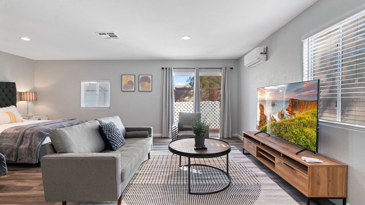 Photo of Livingroom in River Mountain