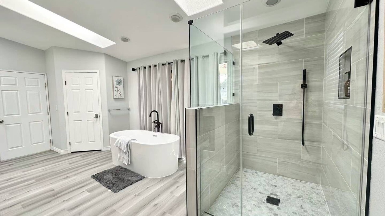 Photo of Bathroom in River Mountain