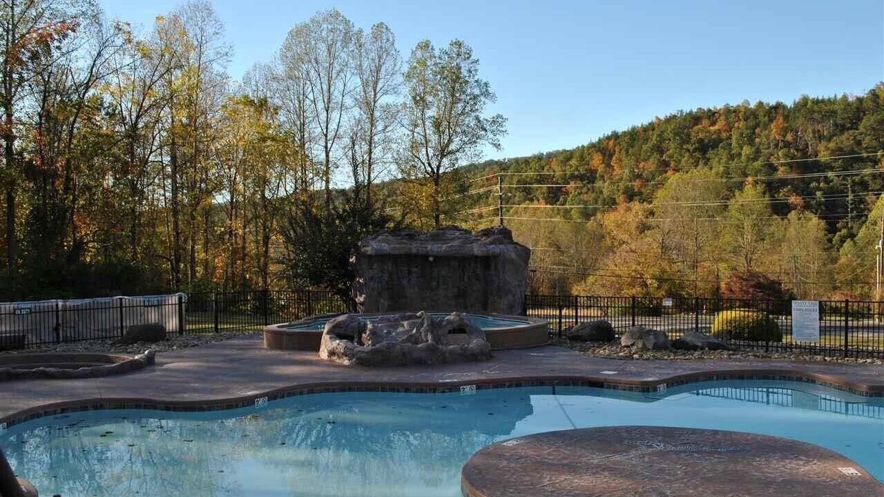Photo of Outdoor in White Oak Lodge