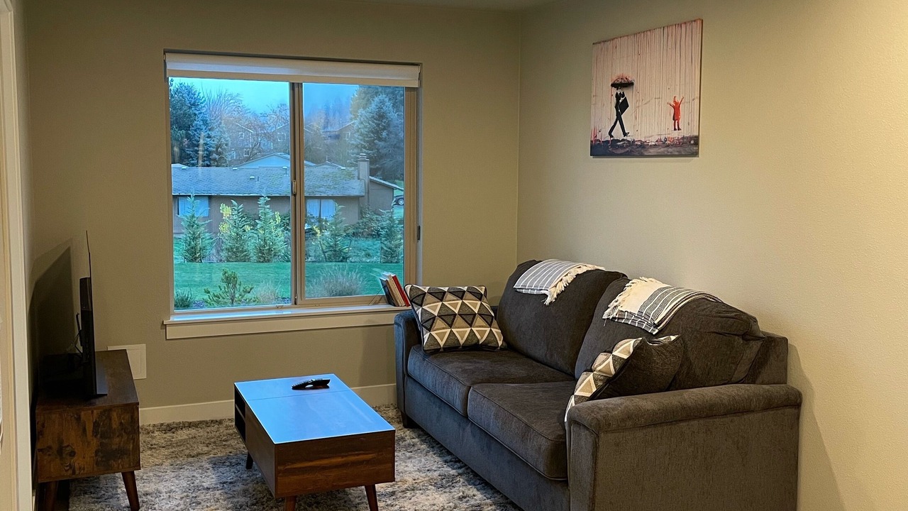 Photo of Livingroom in Troutdale