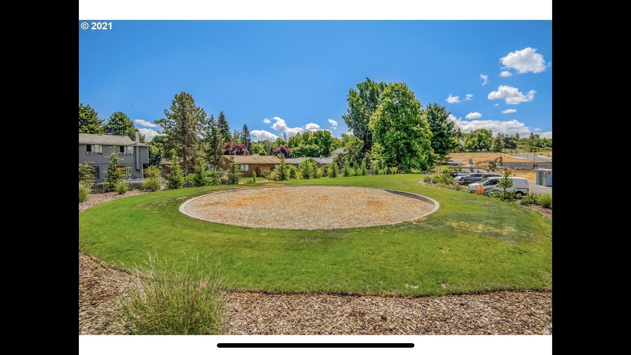 Photo of Outdoor in Troutdale
