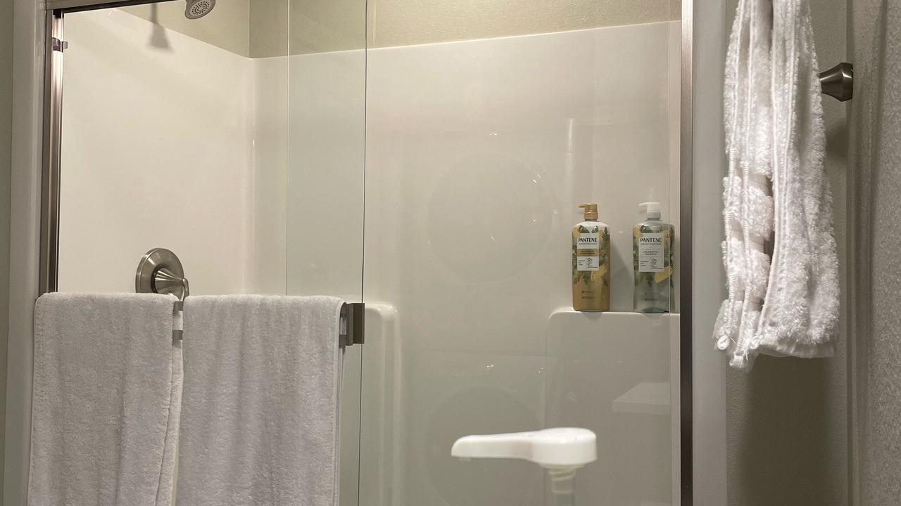 Photo of Bathroom in Troutdale