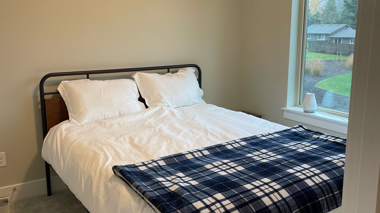 Photo of Bedroom in Troutdale