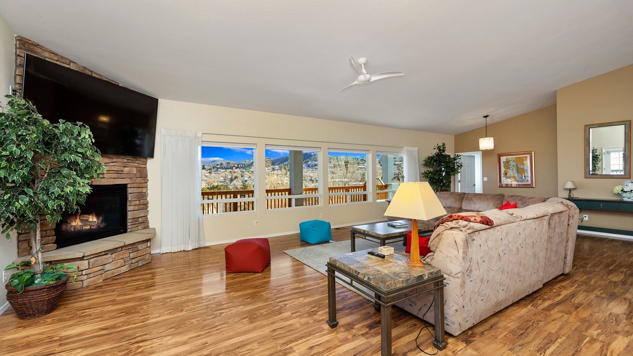 Photo of Livingroom in Prescott