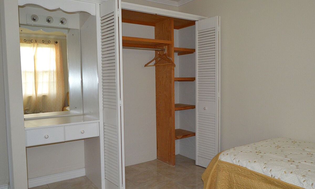 Photo of Bedroom in Enterprise