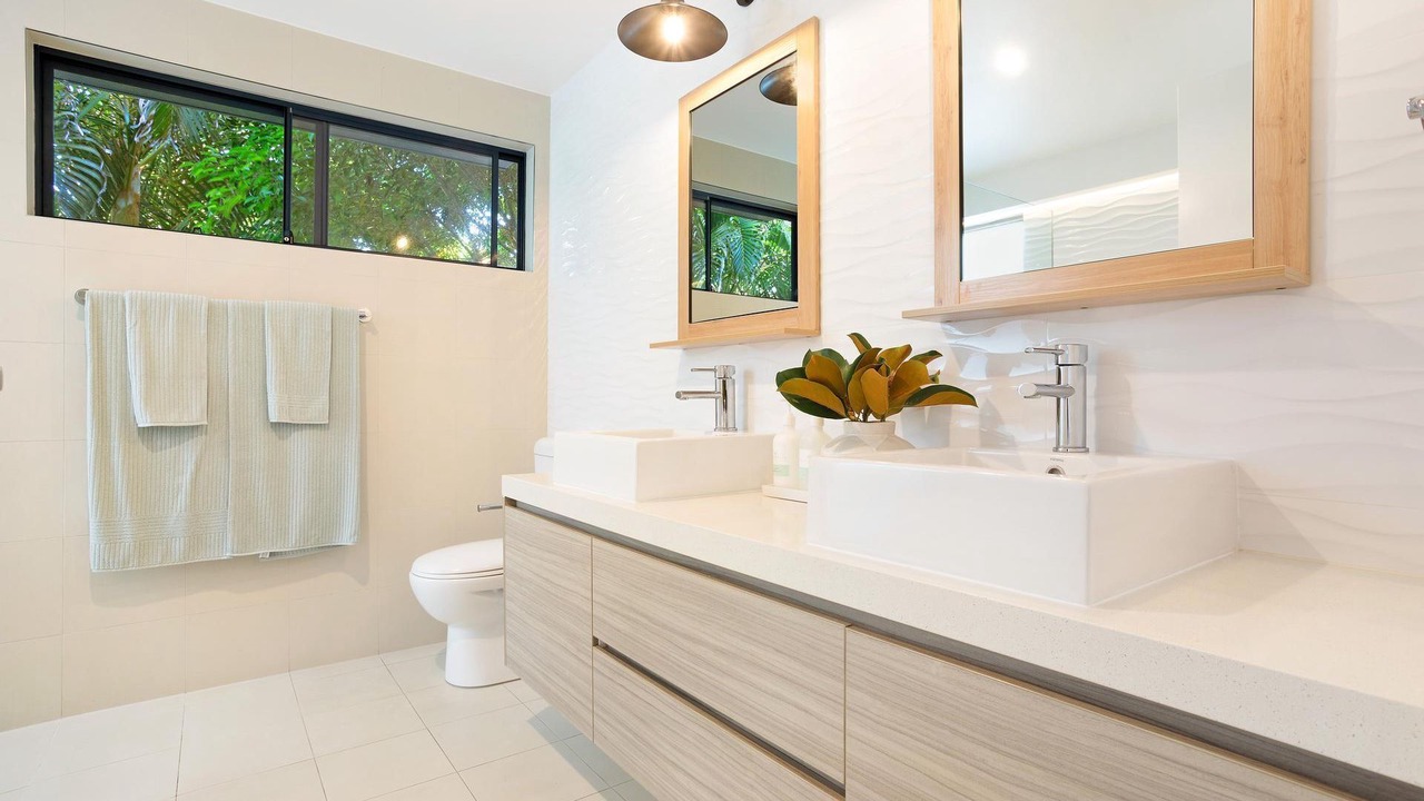 Photo of Bathroom in Suffolk Park