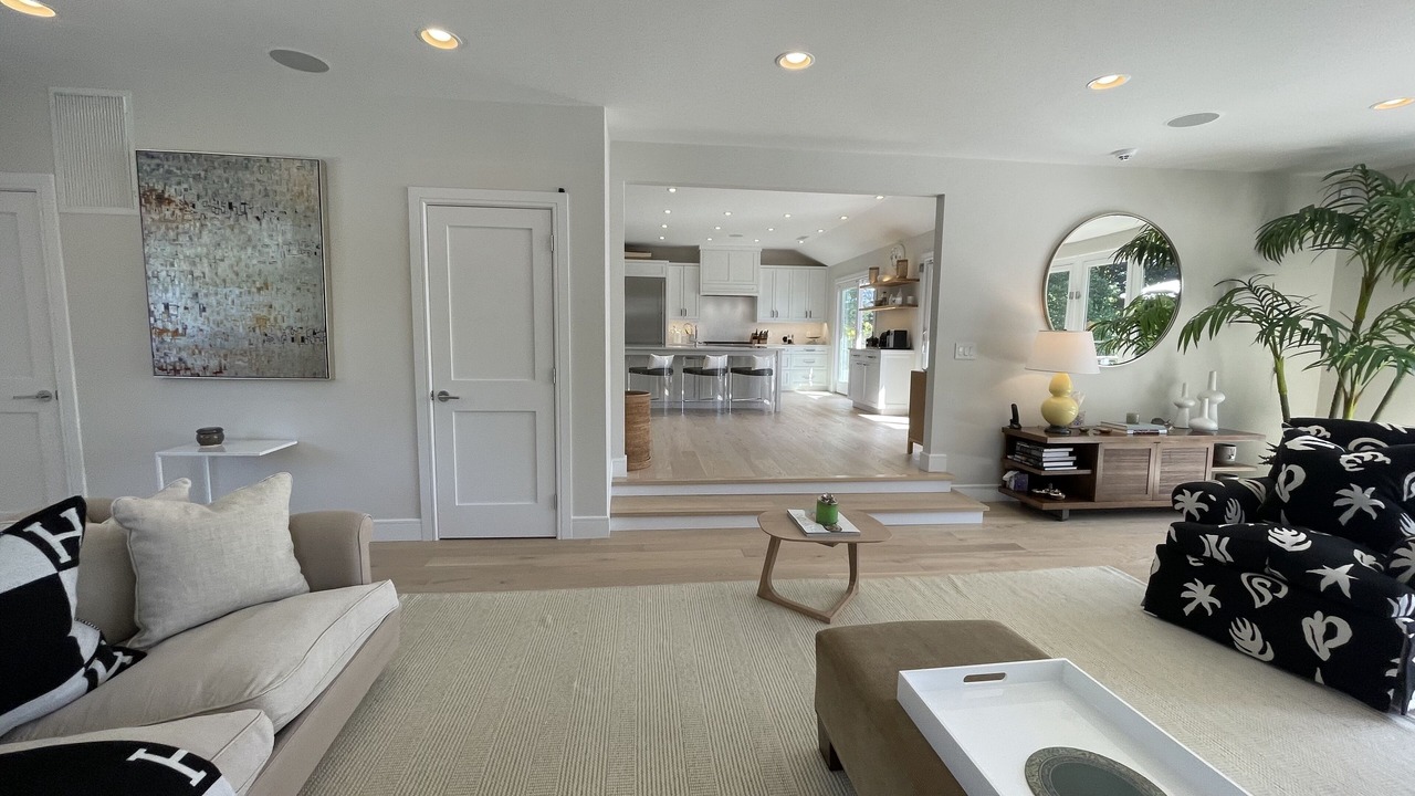 Photo of Livingroom in Shinnecock Hills