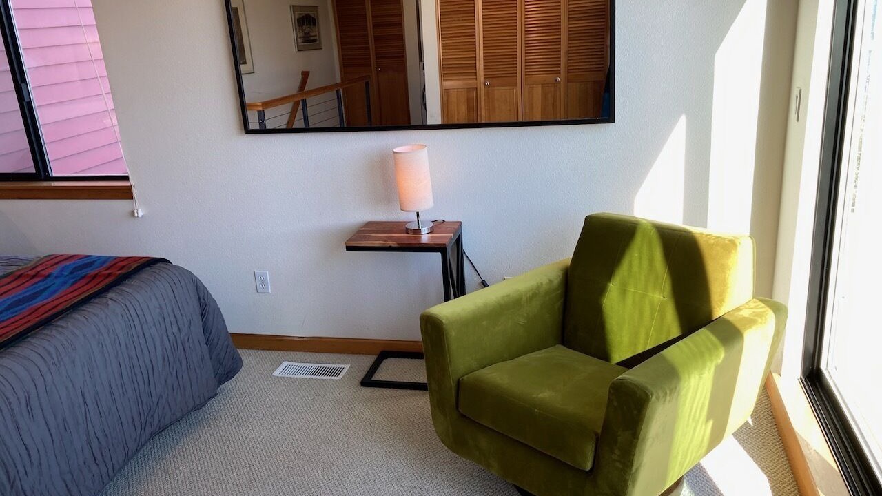 Photo of Bedroom in Old Town Chinatown