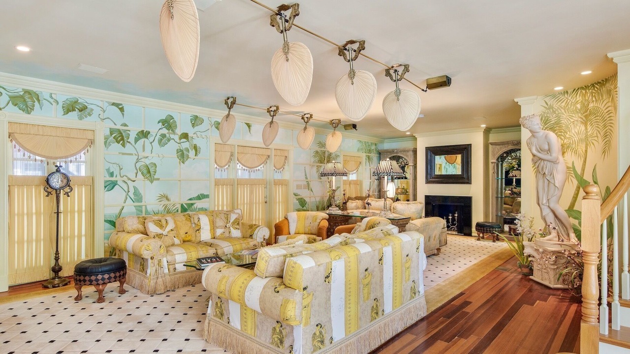 Photo of Bedroom in Bahama Village
