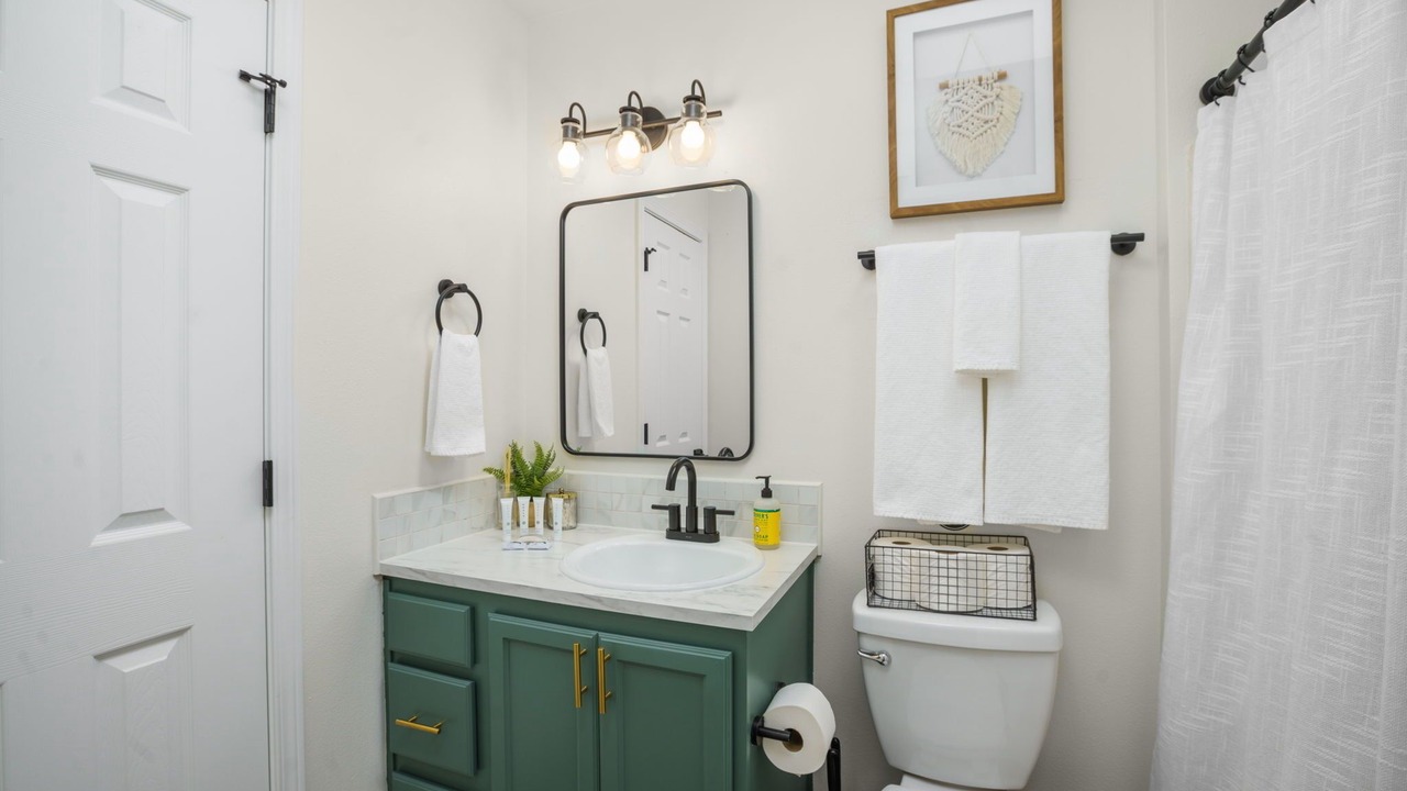 Photo of Bathroom in Crestwood