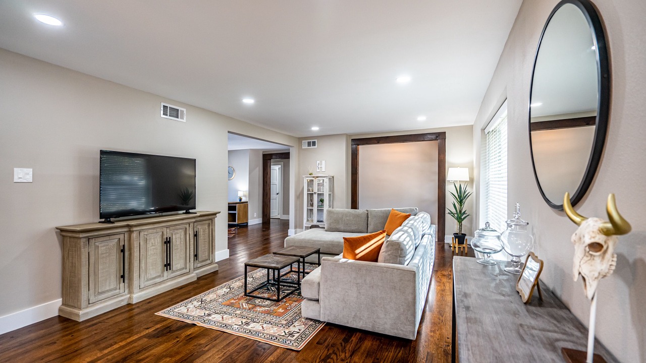 Photo of Livingroom in North Dallas