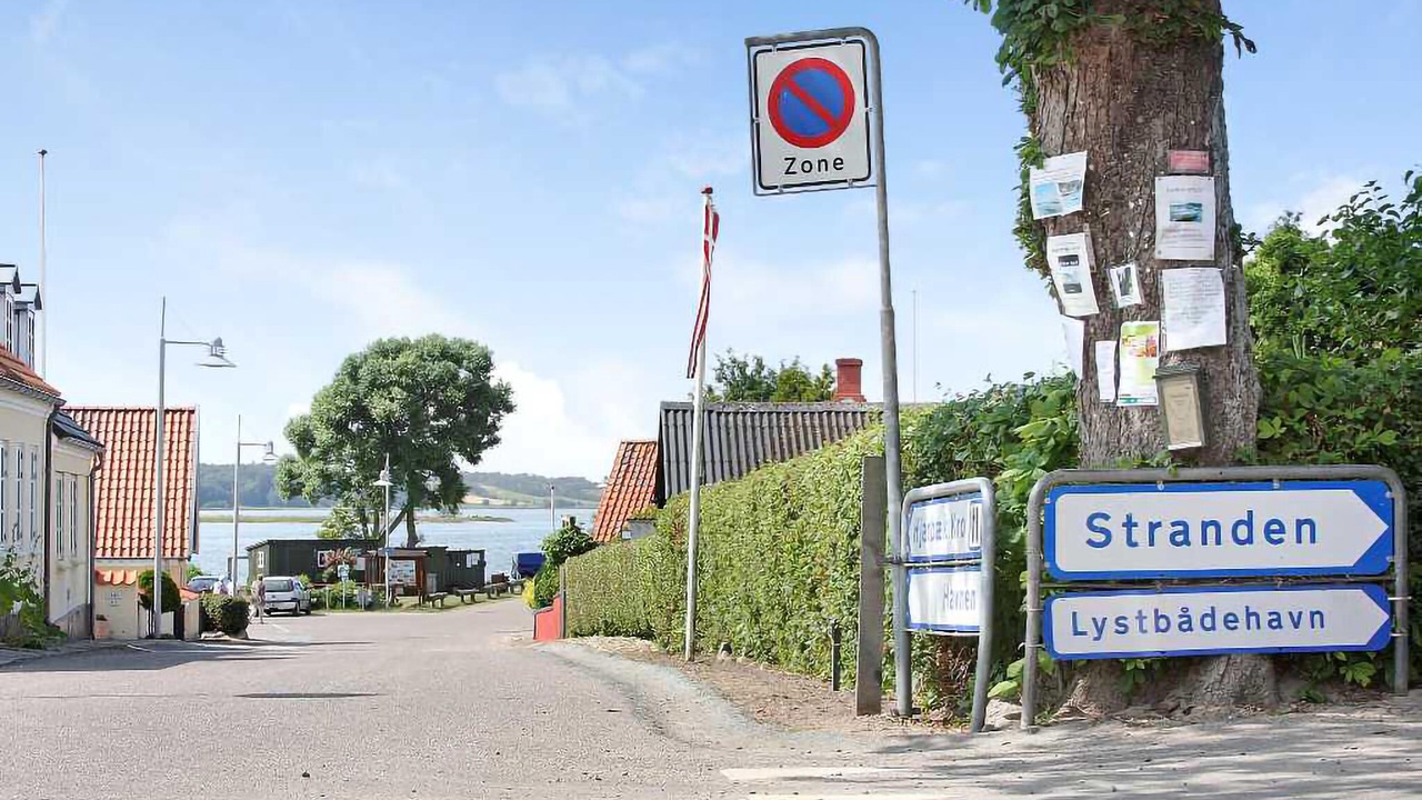 Photo of Others in Hjarbæk