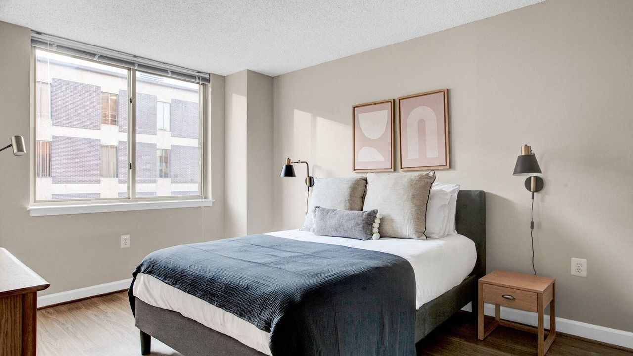 Photo of Bedroom in Connecticut Ave - K Street