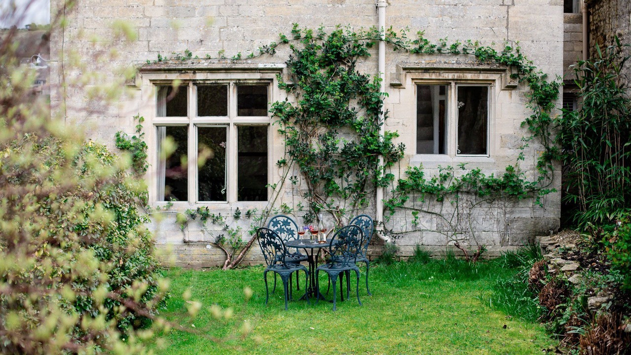 Photo of Outdoor in Stroud
