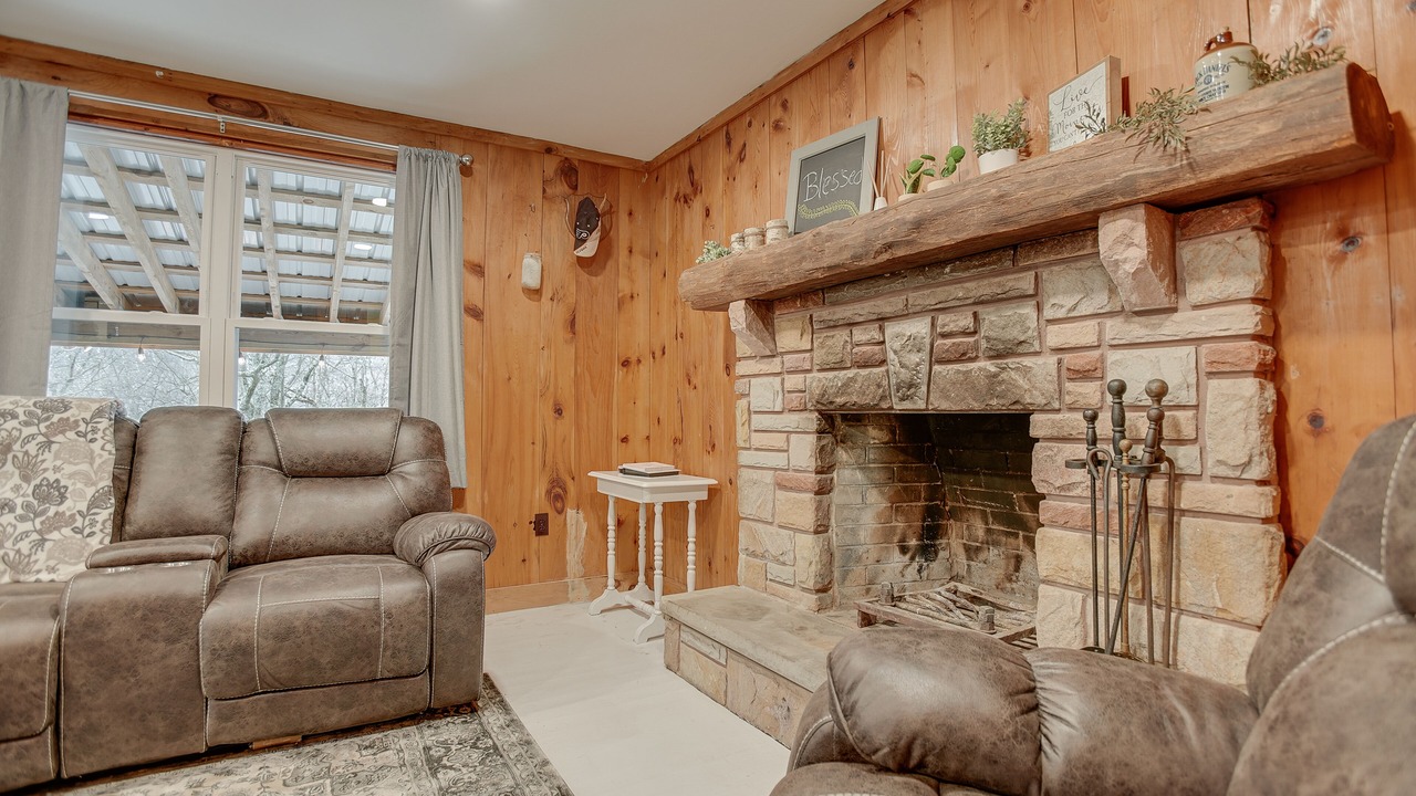 Photo of Livingroom in Woodward