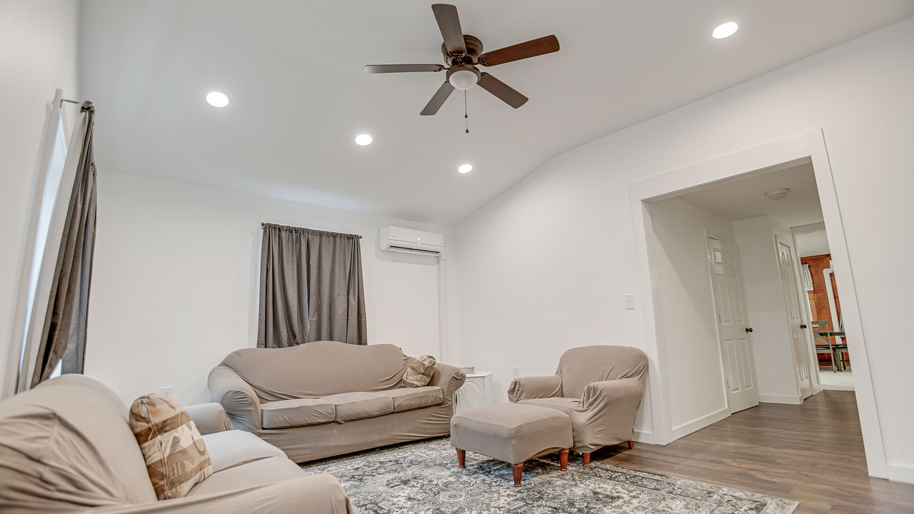 Photo of Bedroom in Woodward