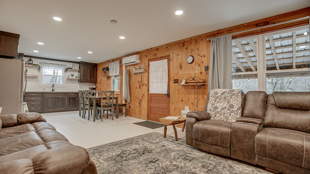 Photo of Bedroom in Woodward