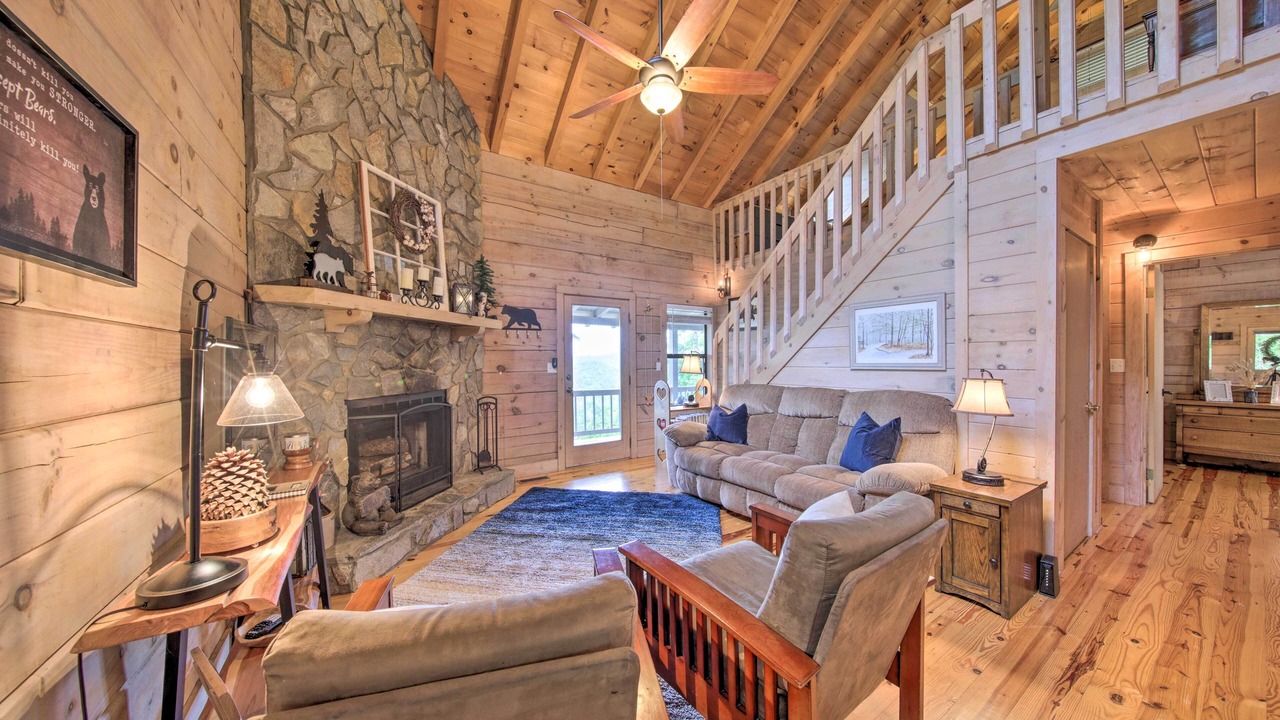 Photo of Bedroom in Hidden Lake