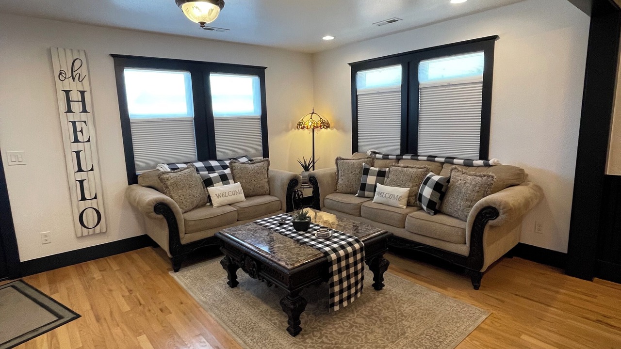 Photo of Livingroom in Berkley
