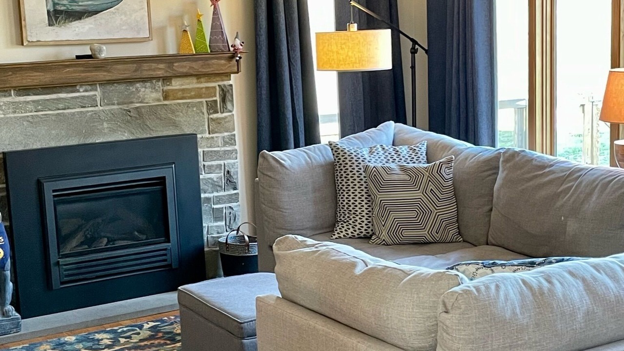 Photo of Livingroom in Ithaca
