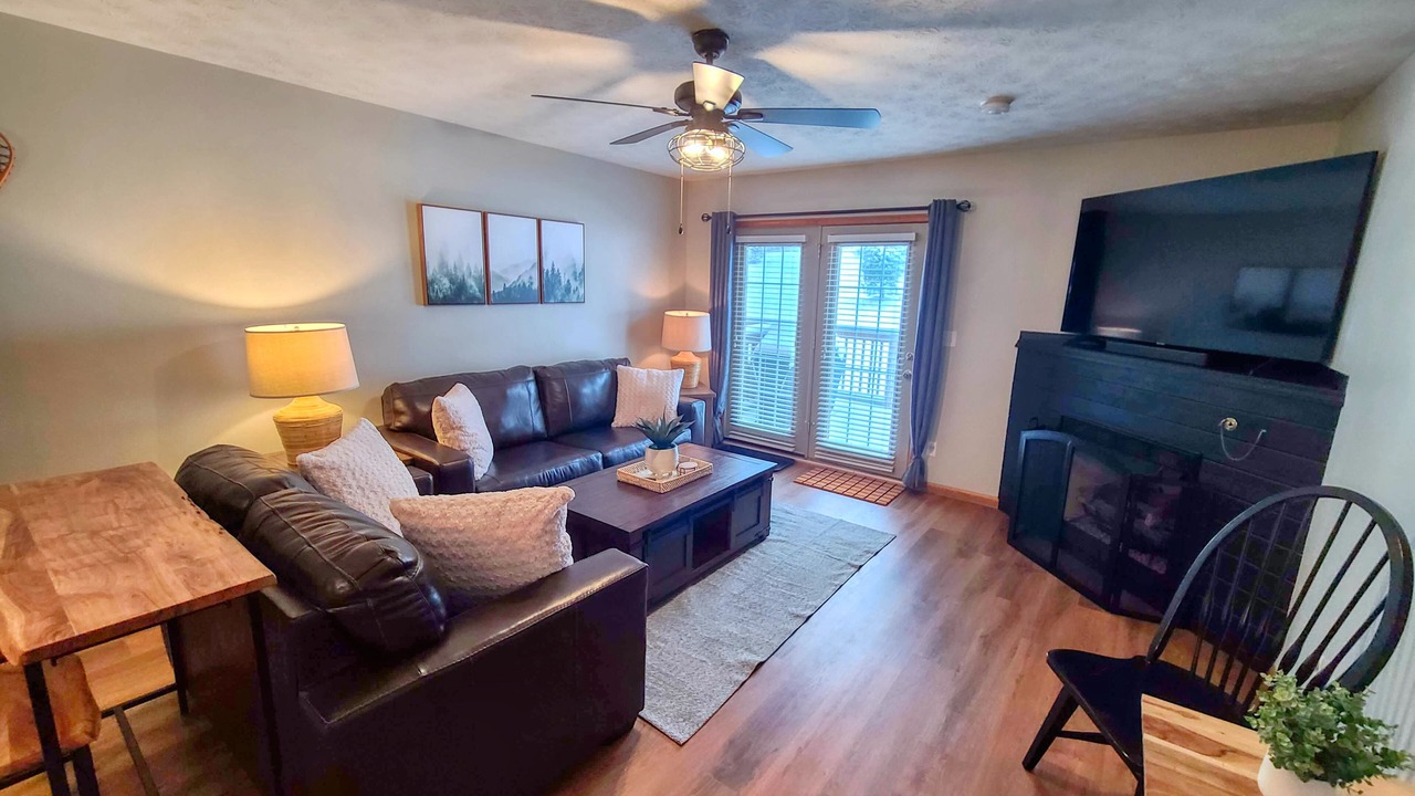 Photo of Bedroom in Snowshoe