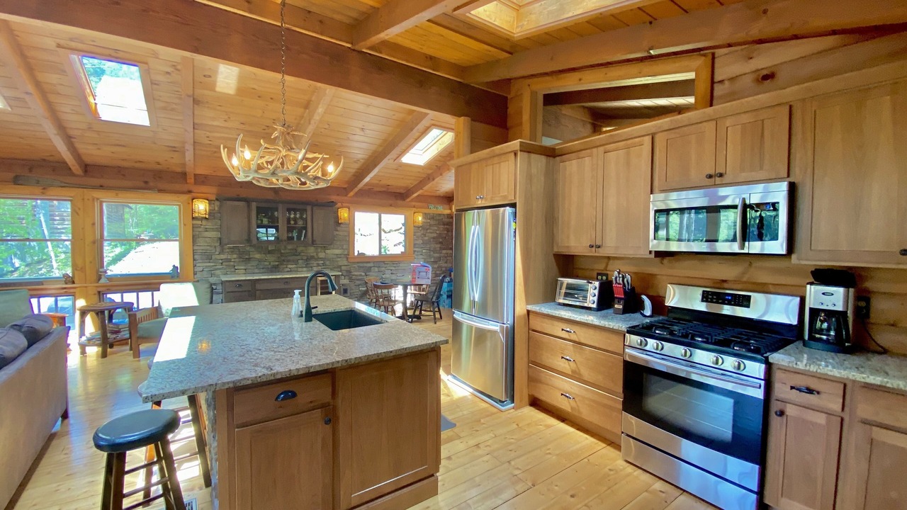 Photo of Kitchen in Lake Luzerne-Hadley