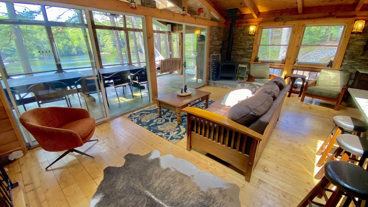 Photo of Livingroom in Lake Luzerne-Hadley